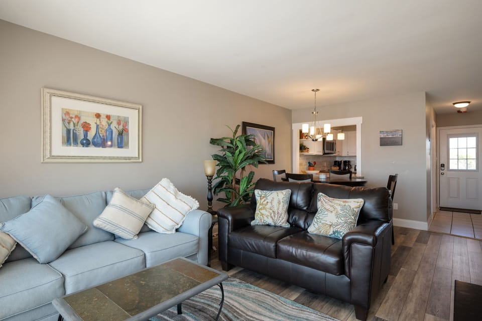 Living Area - Southwest