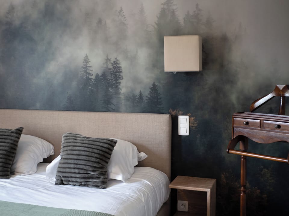 Classic Double Room | Premium bedding, individually furnished, desk, laptop workspace