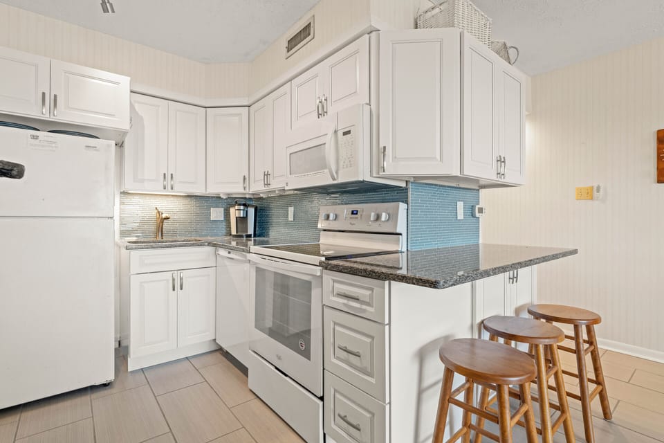 kitchen -renovated in 2018 