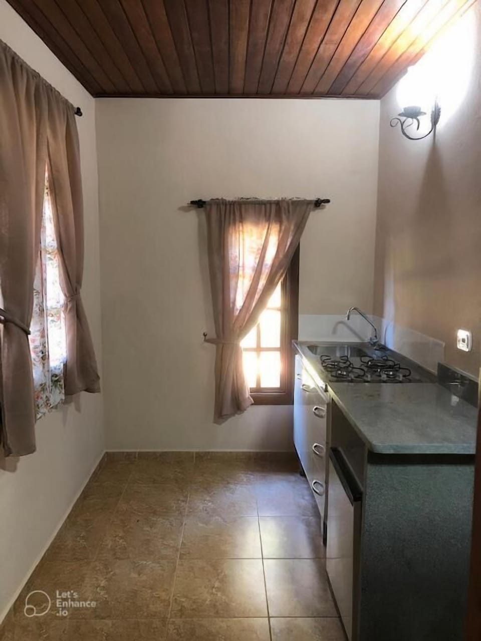 Standard Triple Apartment | Private kitchen