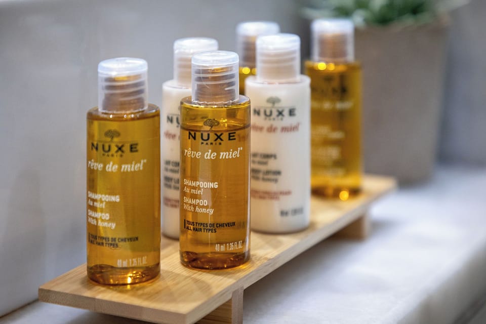 Privilege, Room, 1 King Bed, Balcony, Sea View | Bathroom | Shower, rainfall showerhead, hair dryer, towels