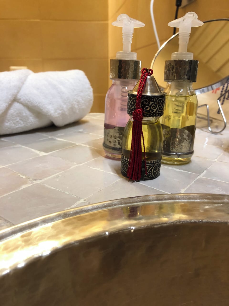 Traditional Double Room, 1 Double Bed, Fireplace | Bathroom | Eco-friendly toiletries, hair dryer, bathrobes, slippers