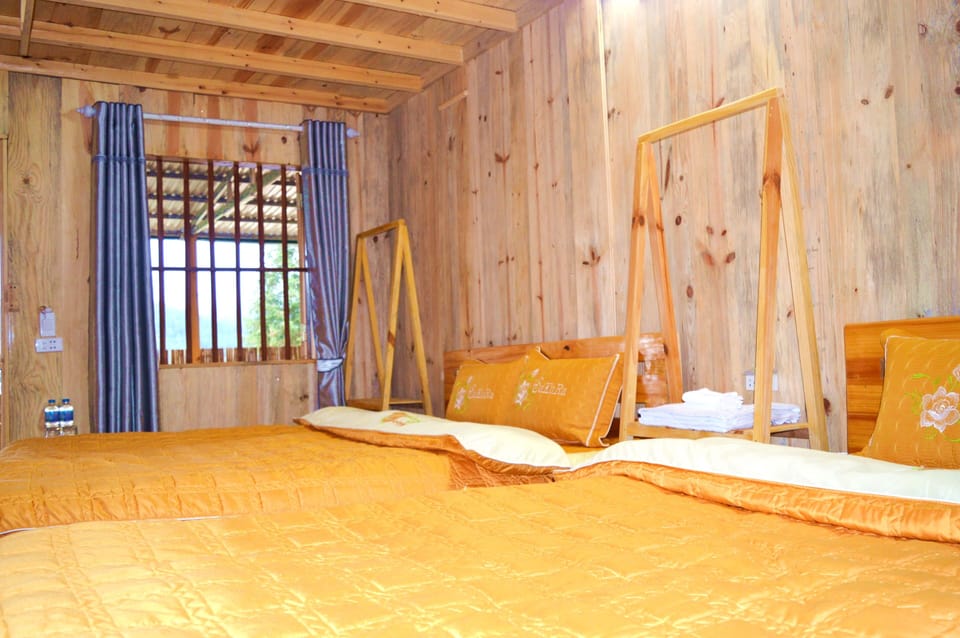 Basic Quadruple Room | Hypo-allergenic bedding, minibar, desk, free WiFi