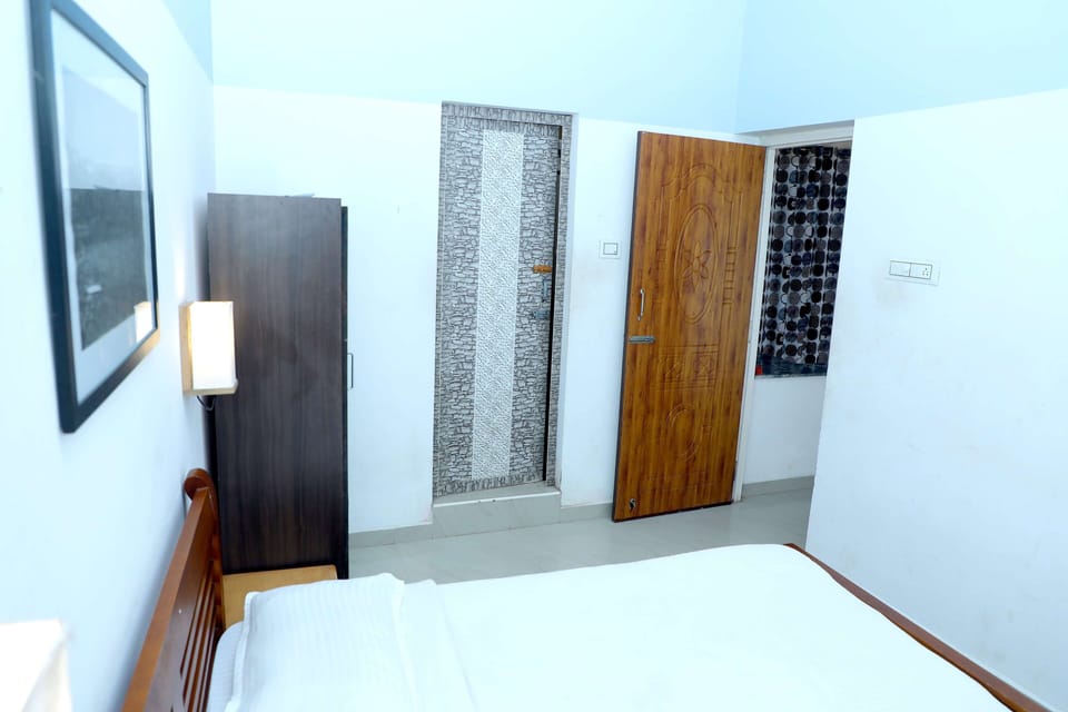 Hypo-allergenic bedding, free WiFi