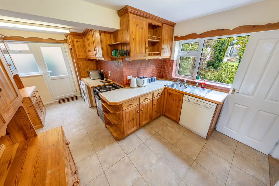 Traditional House, Private Bathroom, Courtyard View | Shared kitchen