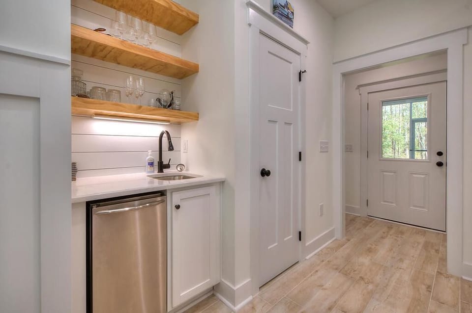 Kitchen
GW 3.2023