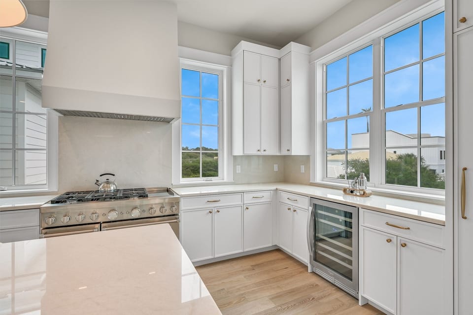 Sunset Lounge - Seagrove Beach - Third Floor - Kitchen Area