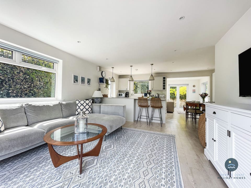 Kitchen Sitting Room