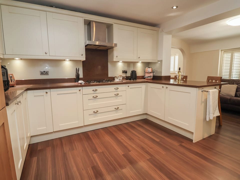 Cottage | Interior