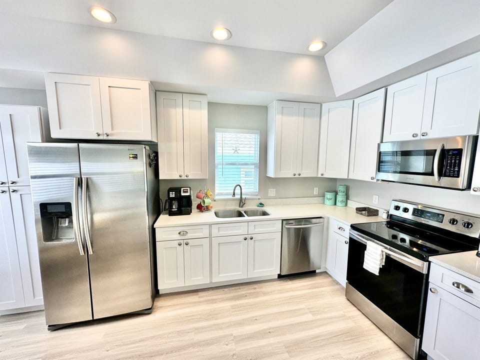 Fully equipped kitchen with everything needed for easy vacation meals.