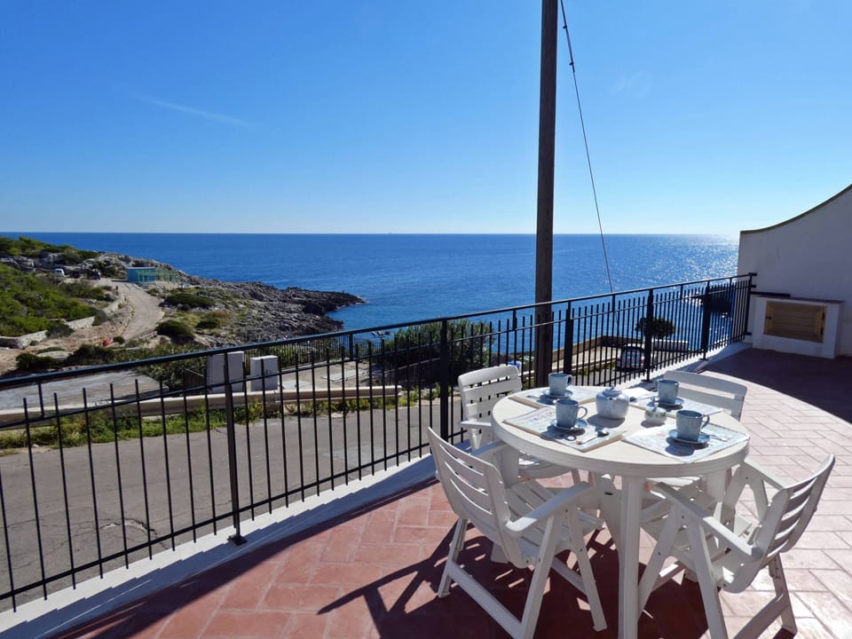 House, Smoking | 2 bedrooms