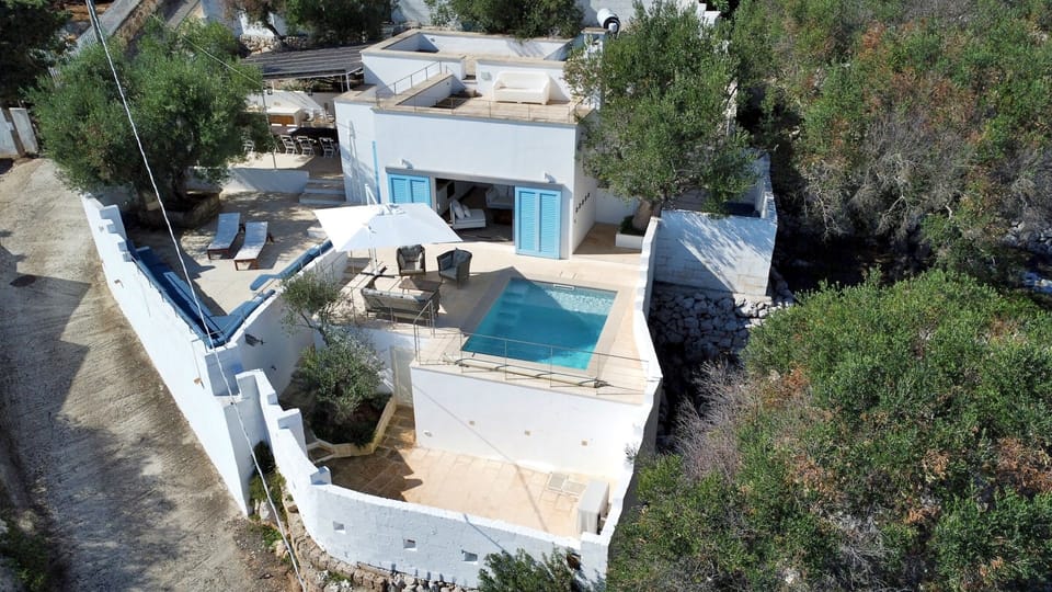House, Smoking | 4 bedrooms