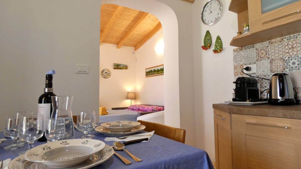 House, Smoking | 1 bedroom