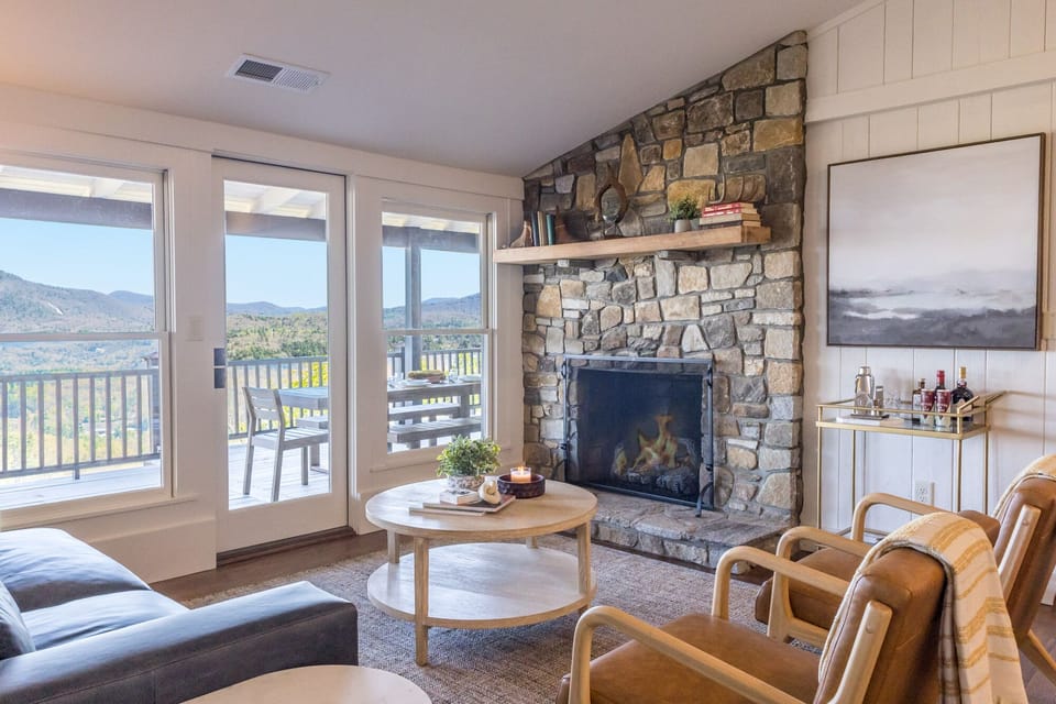 Gaslog fireplace in the sitting area