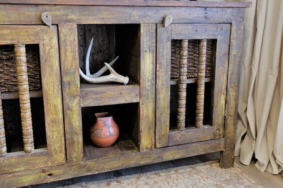 Living Area Detail