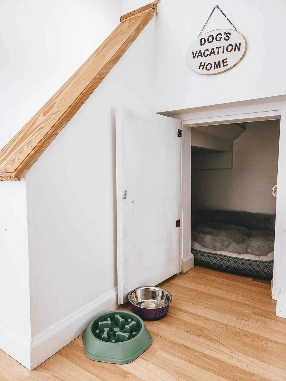 Cozy spot for your furry friend