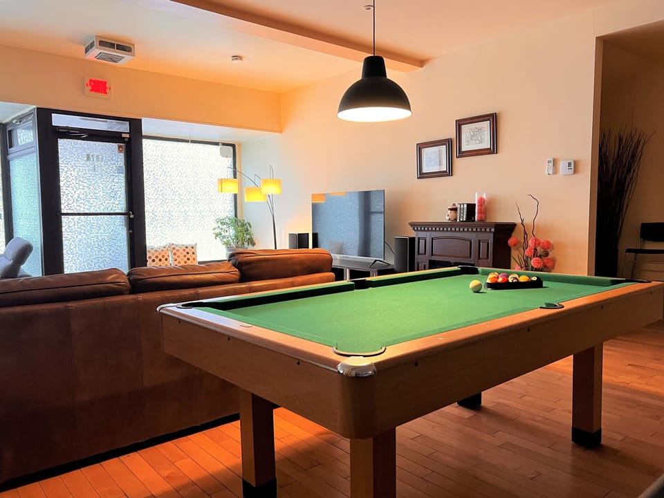 Game room