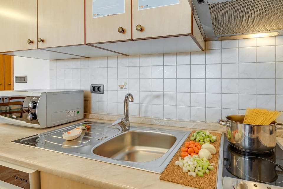 Kitchenette