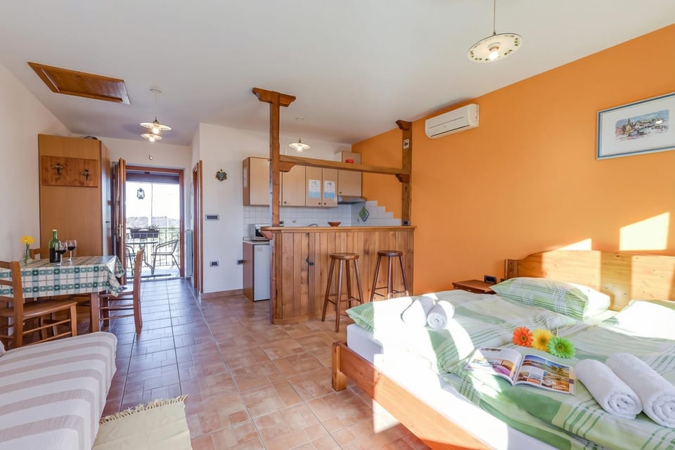 Kitchen and dining area