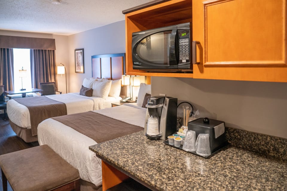 Enjoy the convenient amenities in-suite.