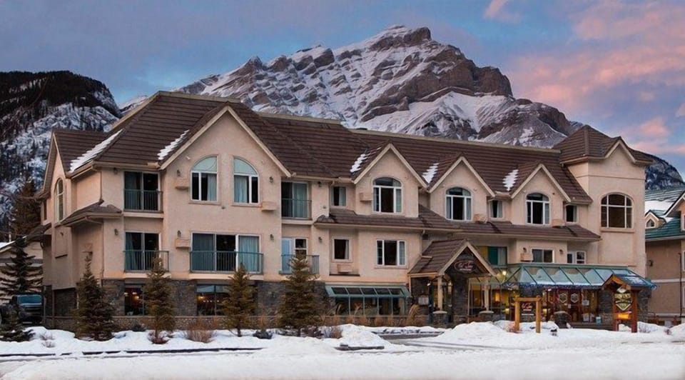 Enjoy an evening stroll around the beautiful property.