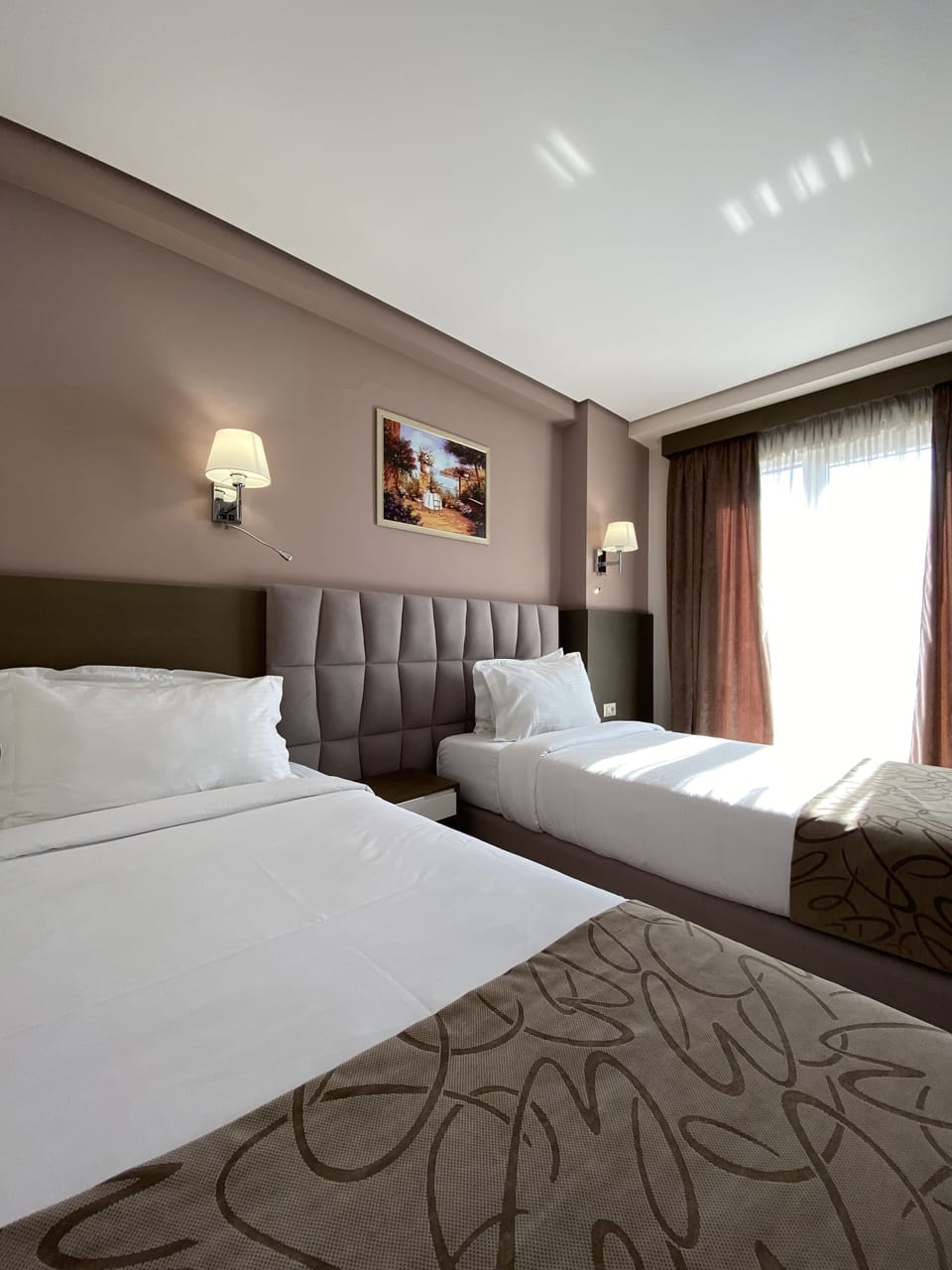 City Twin Room | Minibar, individually furnished, desk, laptop workspace
