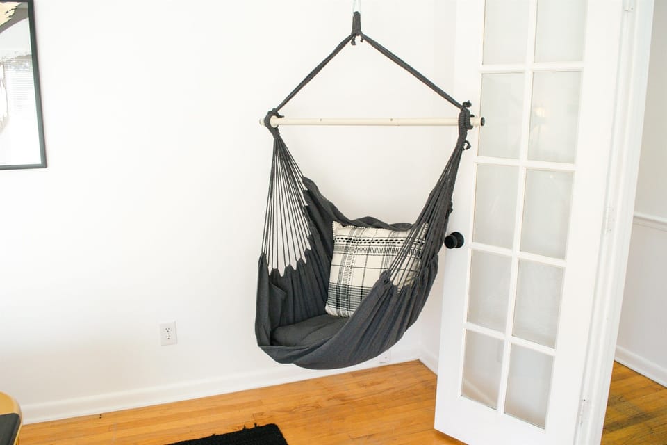 hanging chair