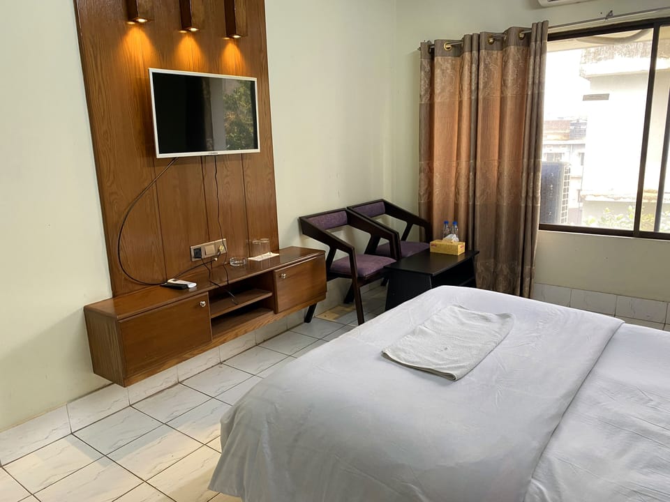 Deluxe Double Room | Free WiFi