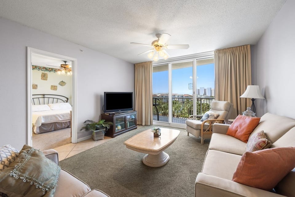 Home Decor, Furniture, Table, Coffee Table, Ceiling Fan