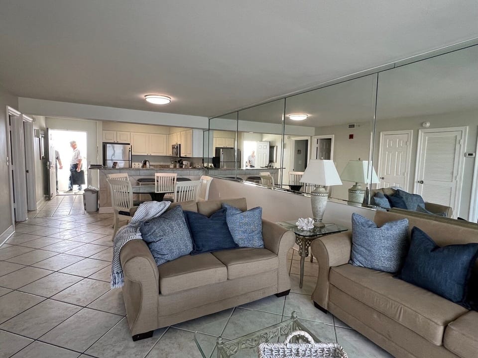 Furniture, Indoors, Living Room, Couch, Home Decor