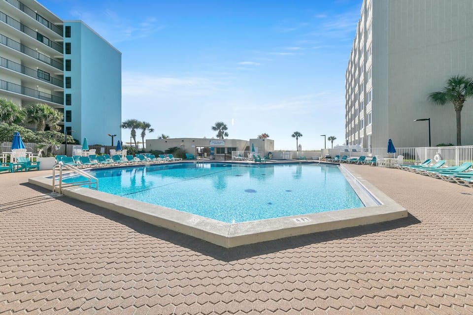 Top of the Gulf pool