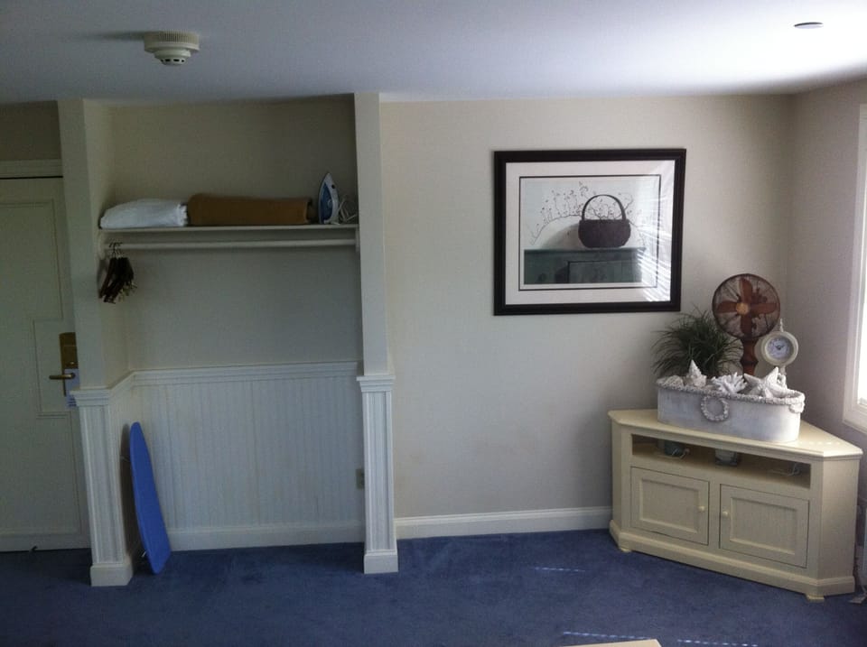 Studio 308 Closet