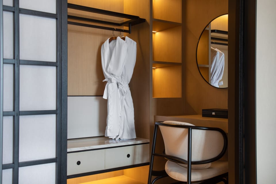 Superior Suite, 1 King Bed | Individually decorated, individually furnished, desk, laptop workspace