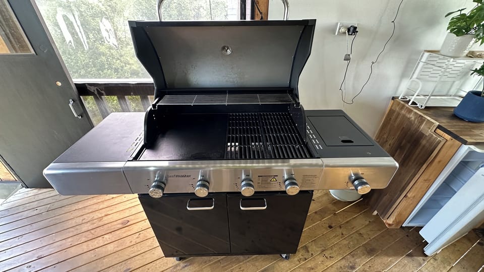 Covered deck and BBQ