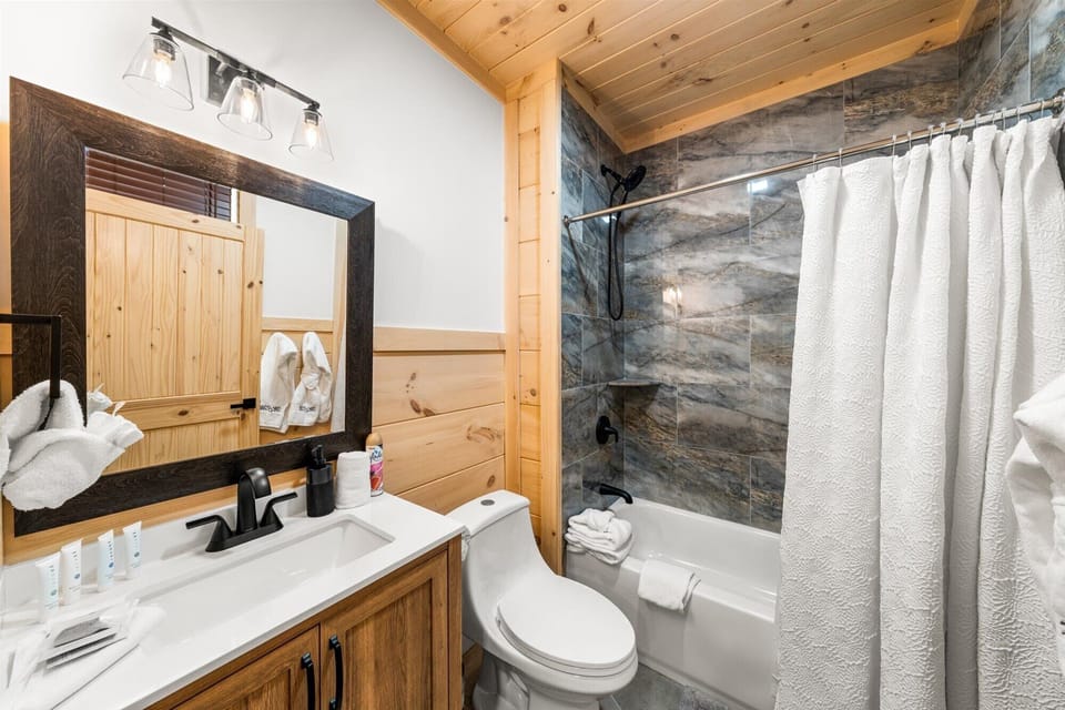 Bath 1: Entry level full bath with tub shower combination