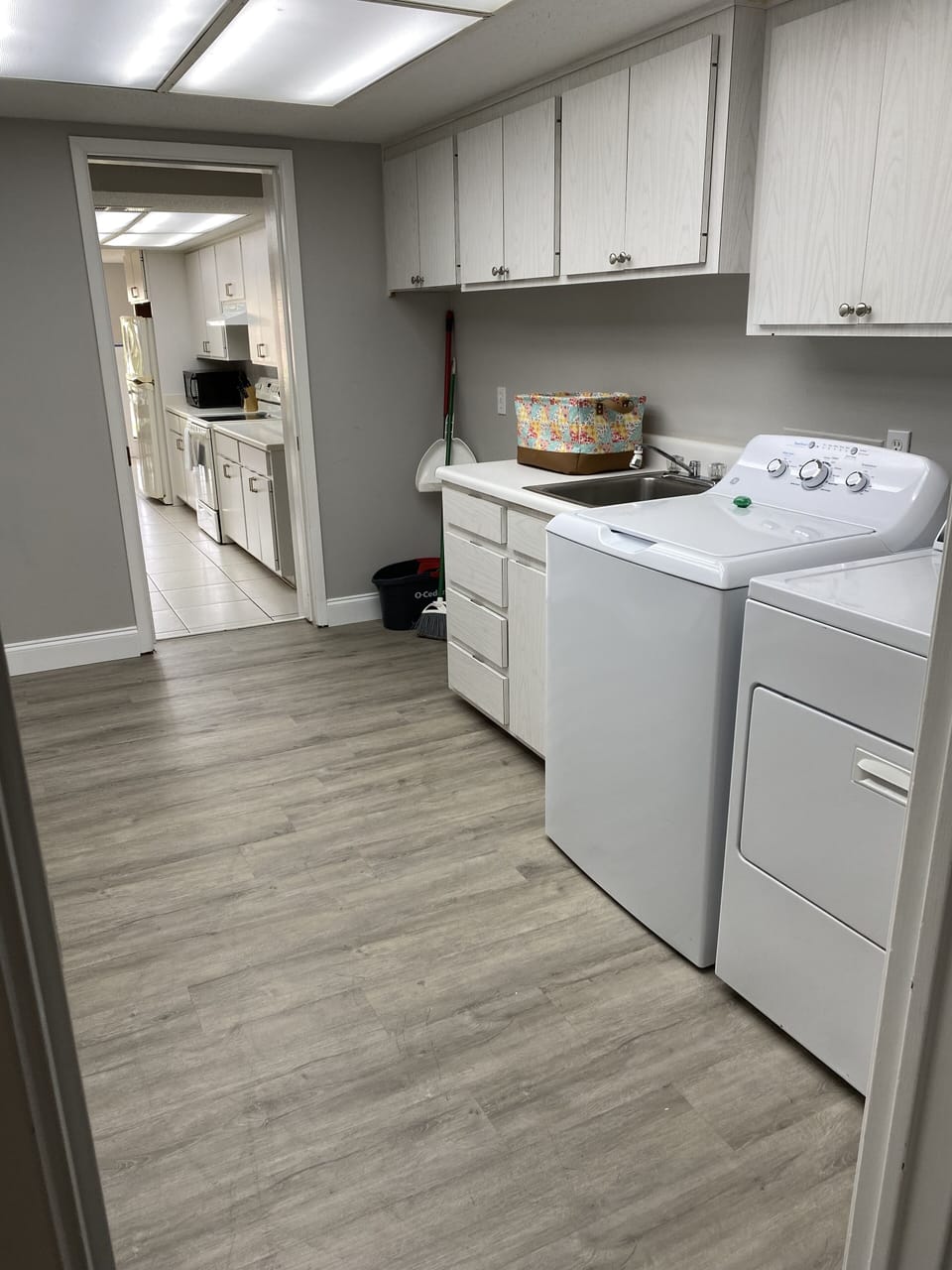 Laundry room with Washer/Dryer
