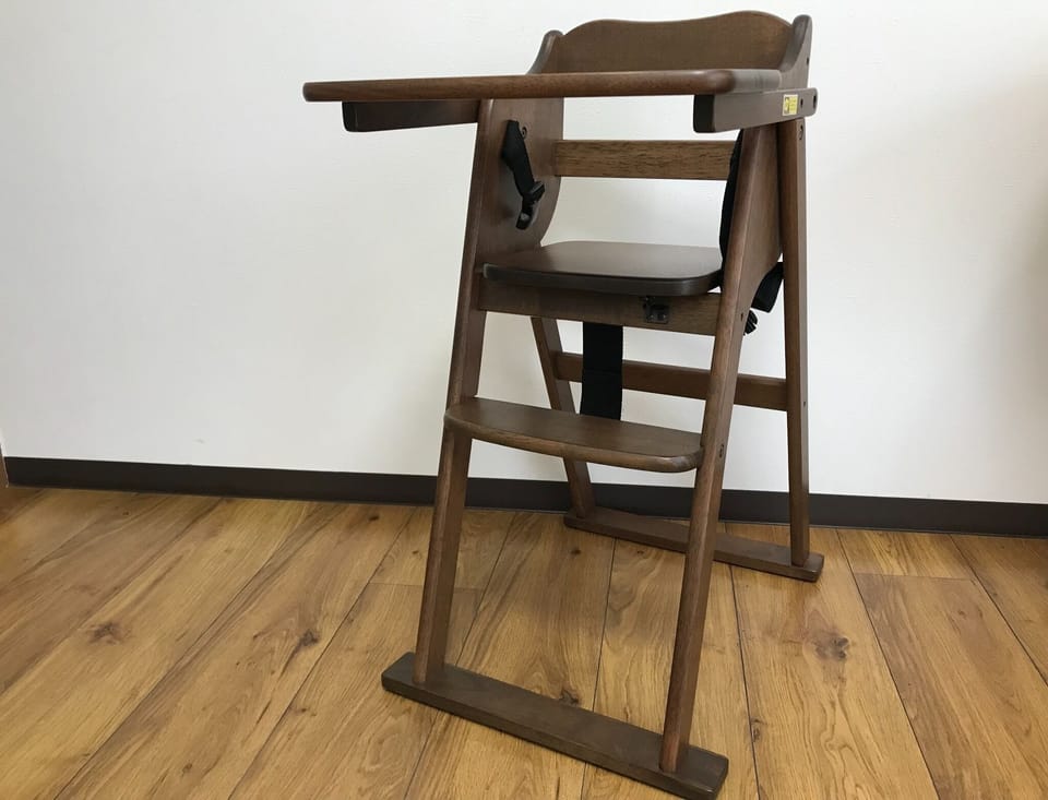 [Free rental item] Children's high chair Target age: 7 months to 5 years old (weight 23 kg or less)