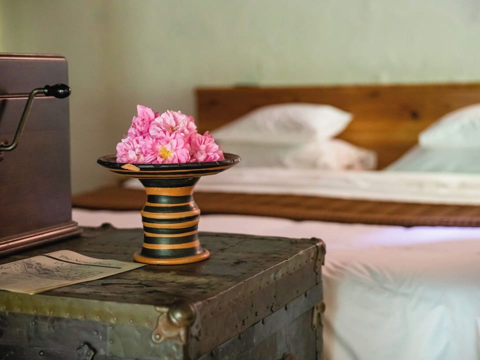 ・[GARDEN ROOM] Every little thing in the room is carefully crafted