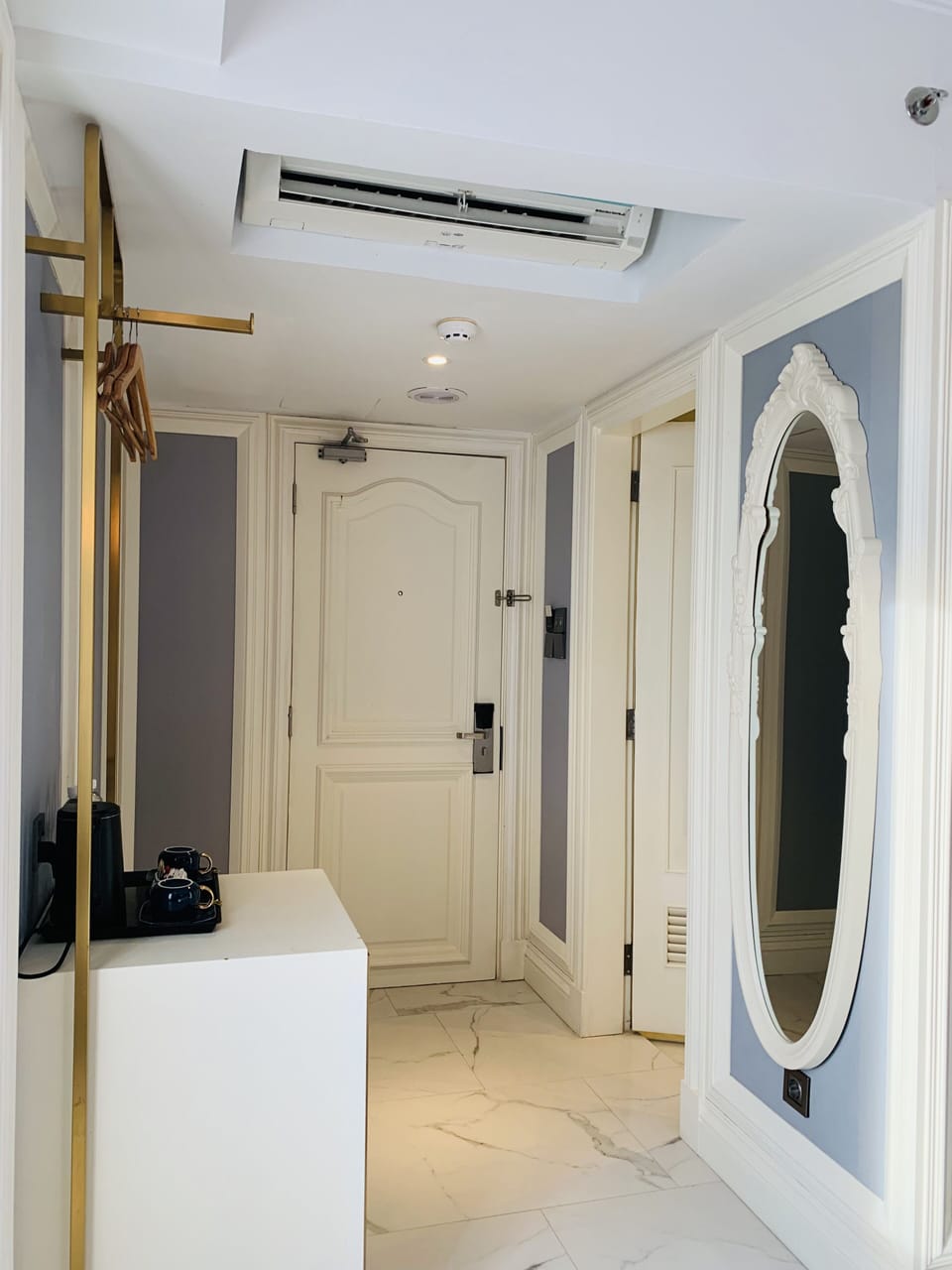 Suite 1 Bedroom | Bathroom | Hair dryer, slippers, towels