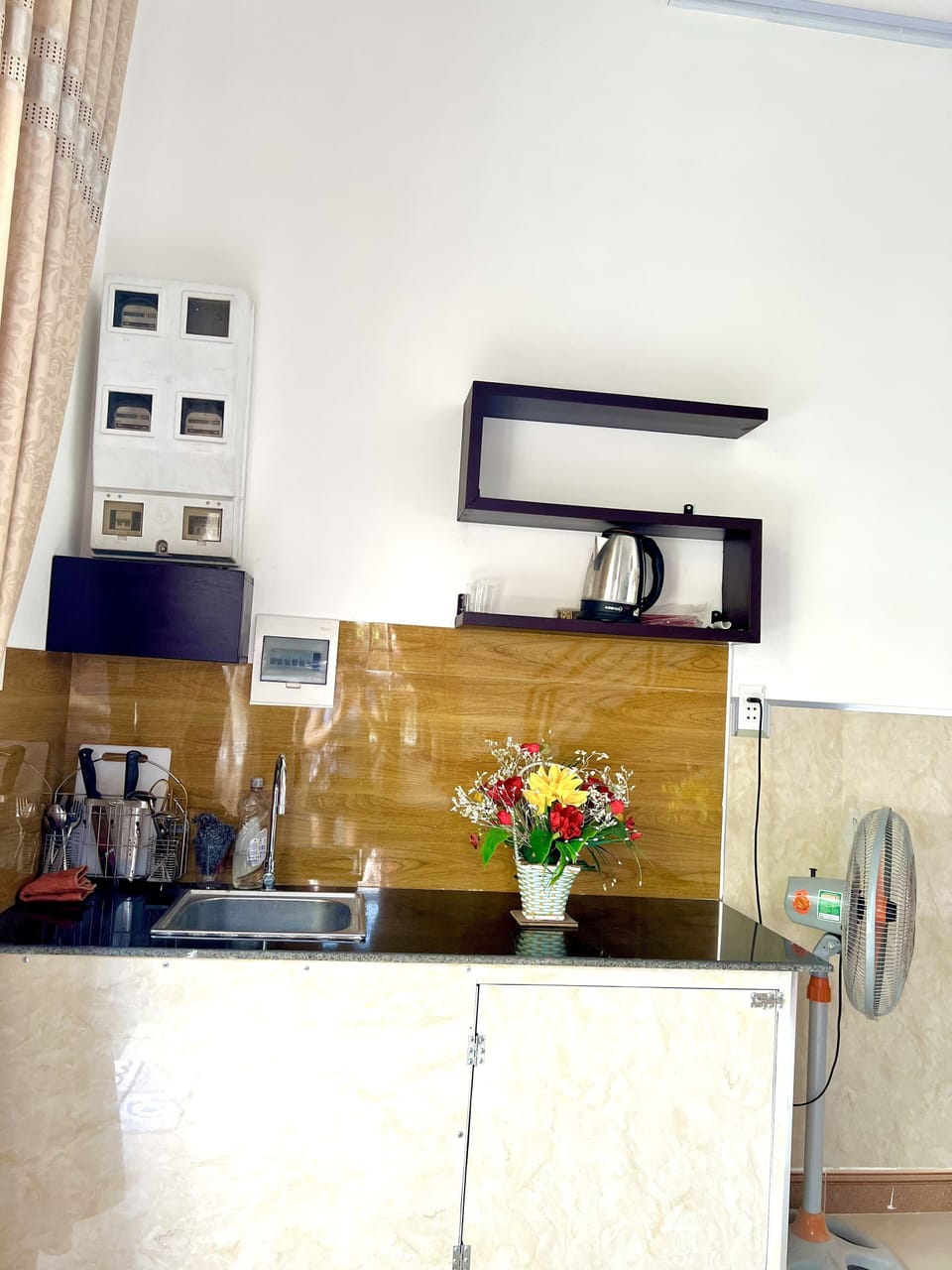 Private kitchenette