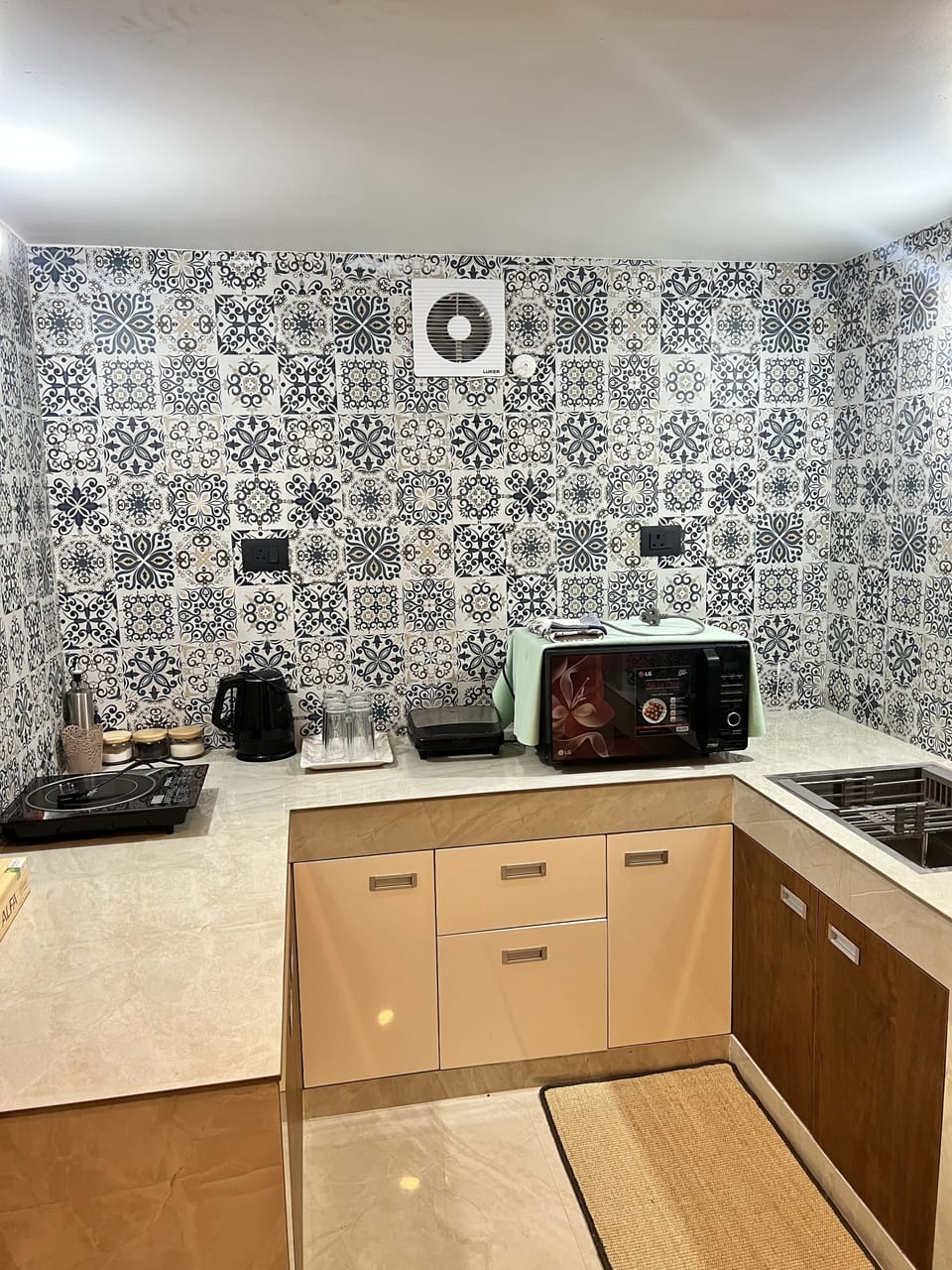 Private kitchen