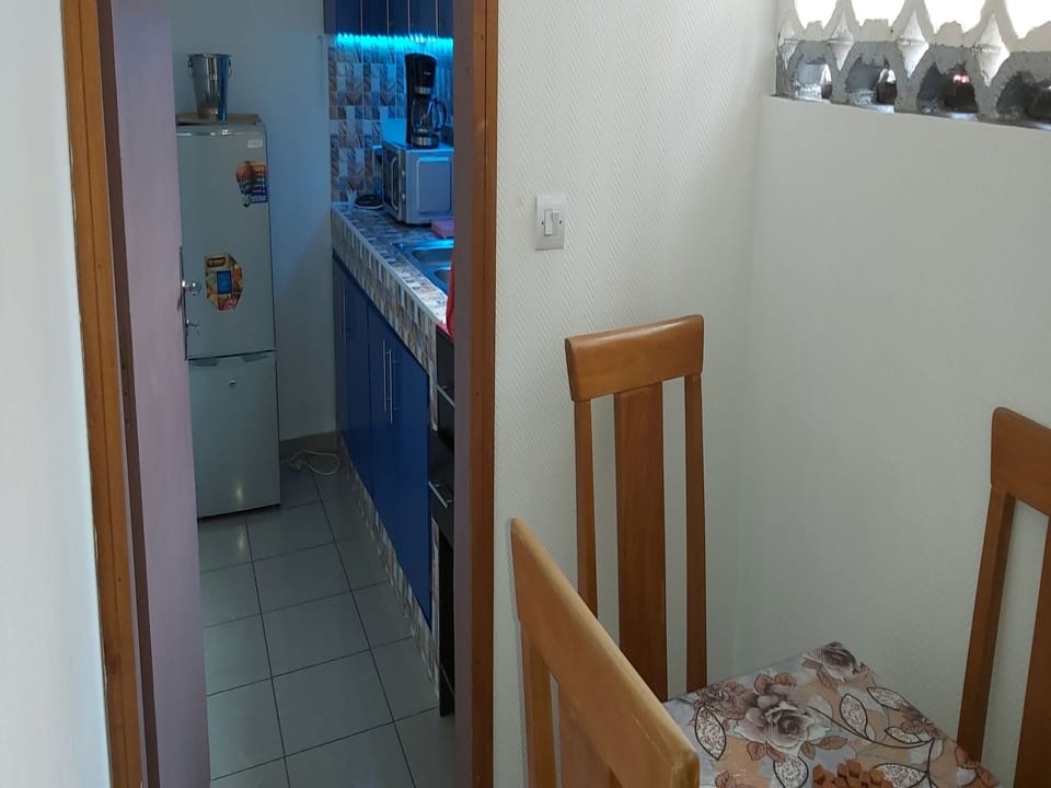 Apartment, 1 Bedroom, Balcony | Interior