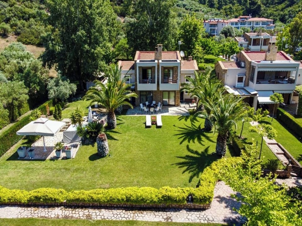 Villa, 6 Bedrooms, Balcony | Pool