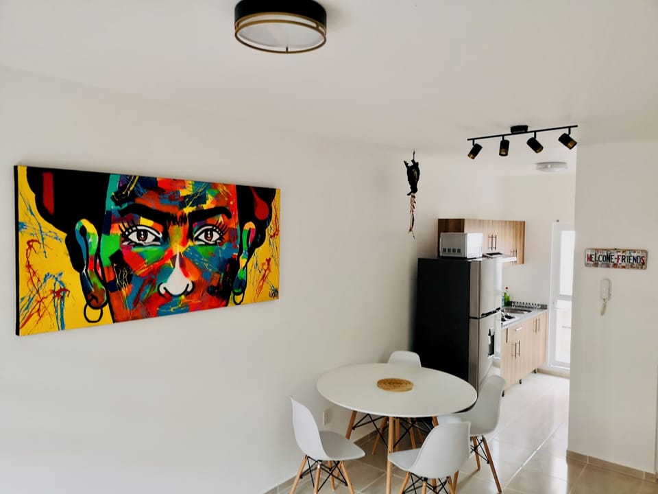 Apartment, 2 Bedrooms, Smoking, Balcony | Dining