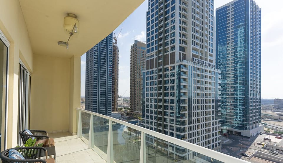 Executive Apartment | Terrace/patio