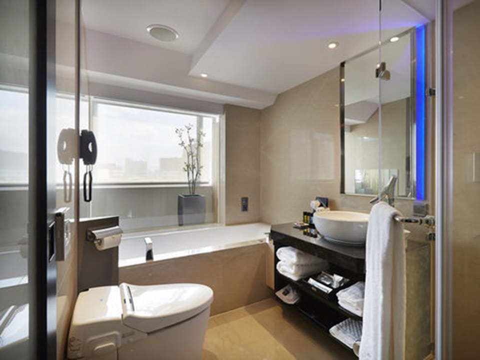Wonderful Studio | Bathroom | Eco-friendly toiletries, hair dryer, slippers, electronic bidet