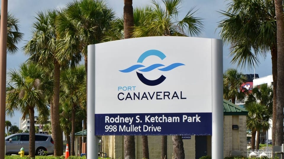 Port Canaveral - 10 min drive north of the Cottages