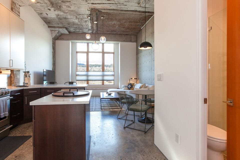 Kitchen / Living