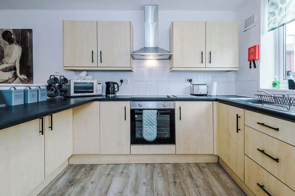 The fully equipped kitchen has everything you need for a short or long stay in Chester.