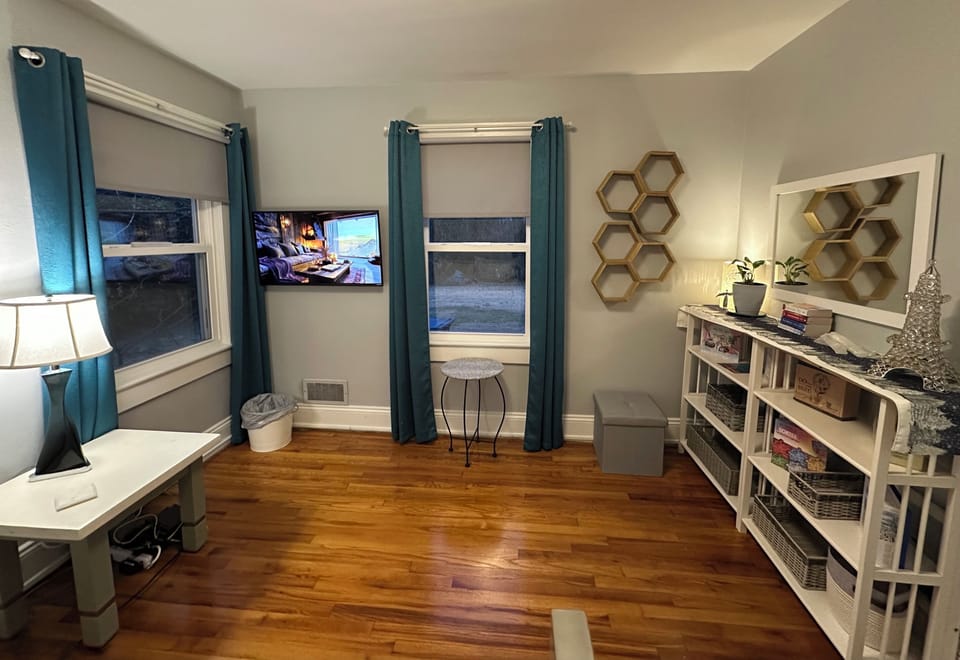 Bedroom w/Smart TV